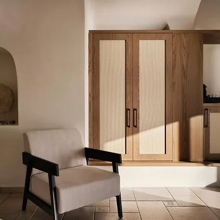 San Antonio - Small Luxury Of The World (adults Only) אימרוביגלי