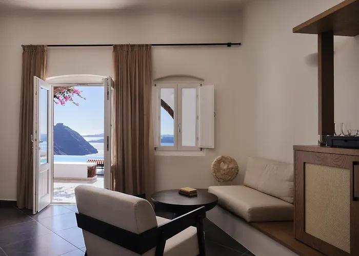 San Antonio - Small Luxury Of The World (adults Only) Имеровигли