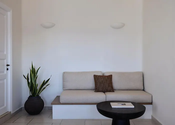 Отель San Antonio - Small Luxury Of The World (adults Only) Имеровигли