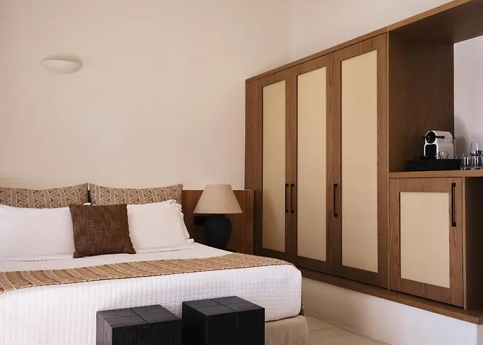 Отель San Antonio - Small Luxury Of The World (adults Only) Имеровигли