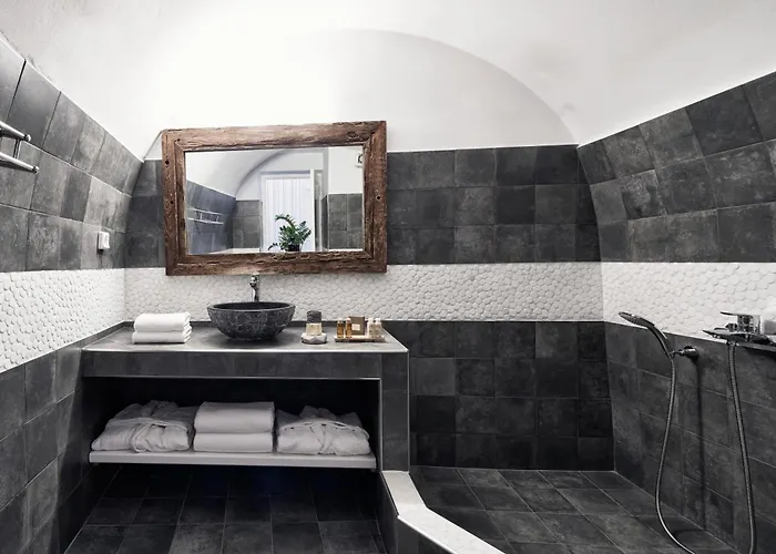 San Antonio - Small Luxury Of The World (adults Only) 4* Имеровигли