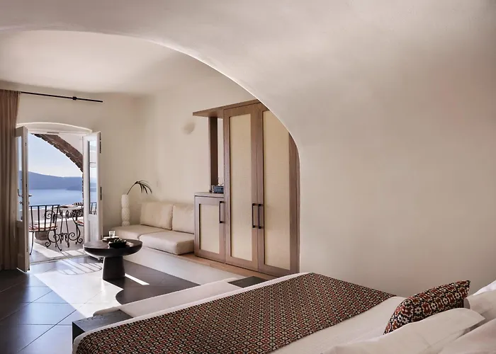 San Antonio - Small Luxury Of The World (adults Only) Имеровигли