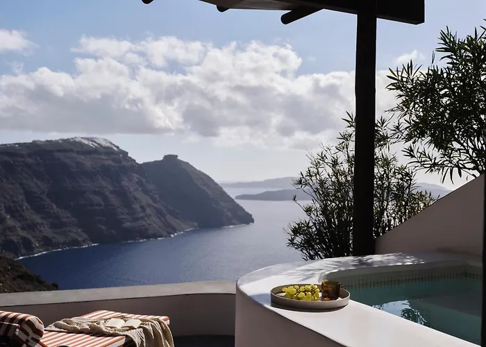 Отель San Antonio - Small Luxury Of The World (adults Only) 4*