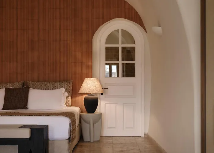 San Antonio - Small Luxury Of The World (adults Only) 4*