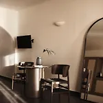 San Antonio - Small Luxury Of The World (adults Only)
